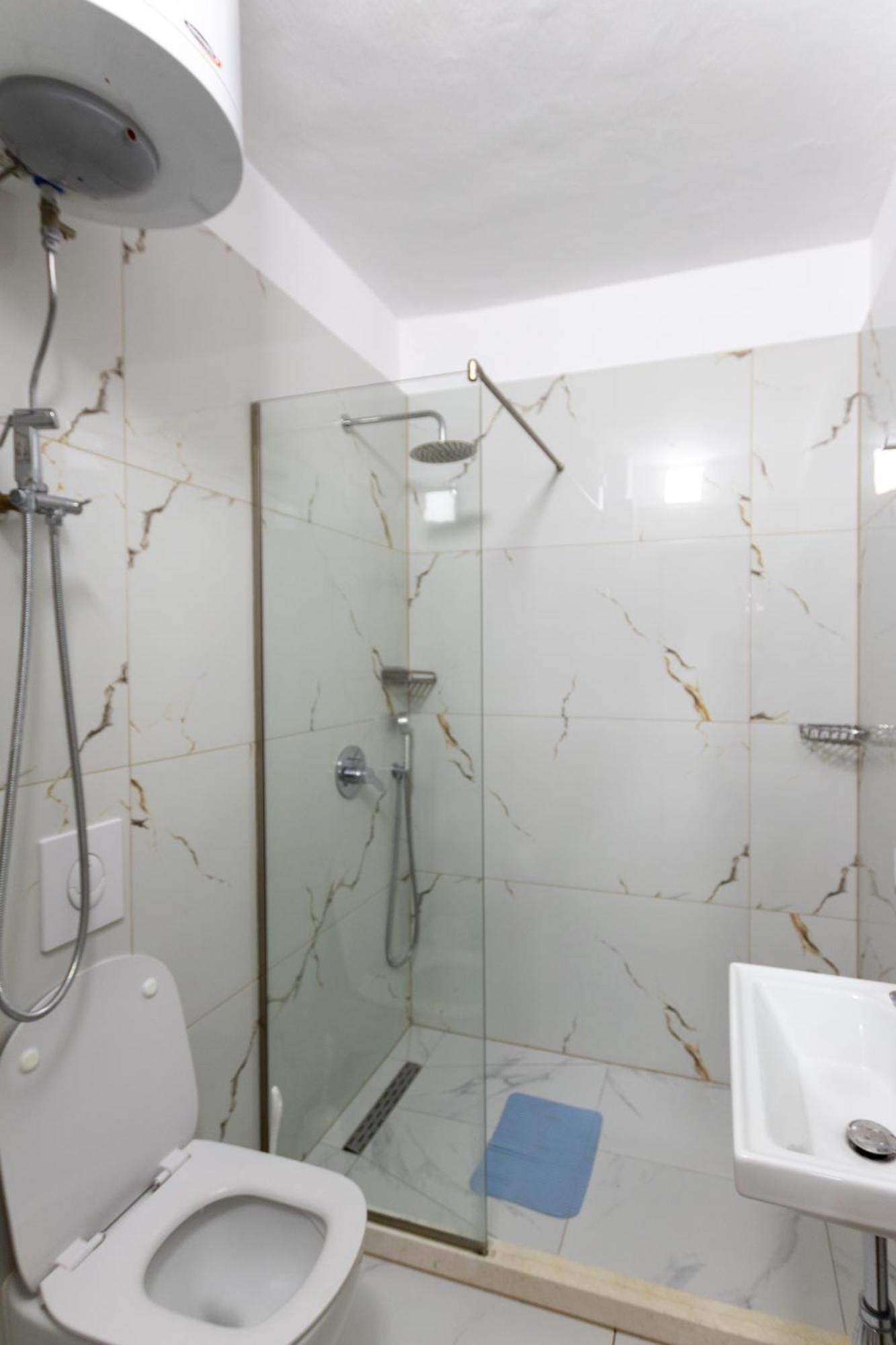 Comfortable Next To The Apartman Durrës
